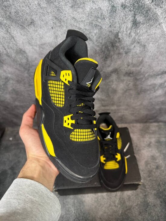 Size 7Y | Jordan 4 Thunder No Box | Pre-Owned main image 9